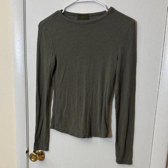 nuuds slinky rib long sleeve - Picture 3 of 4